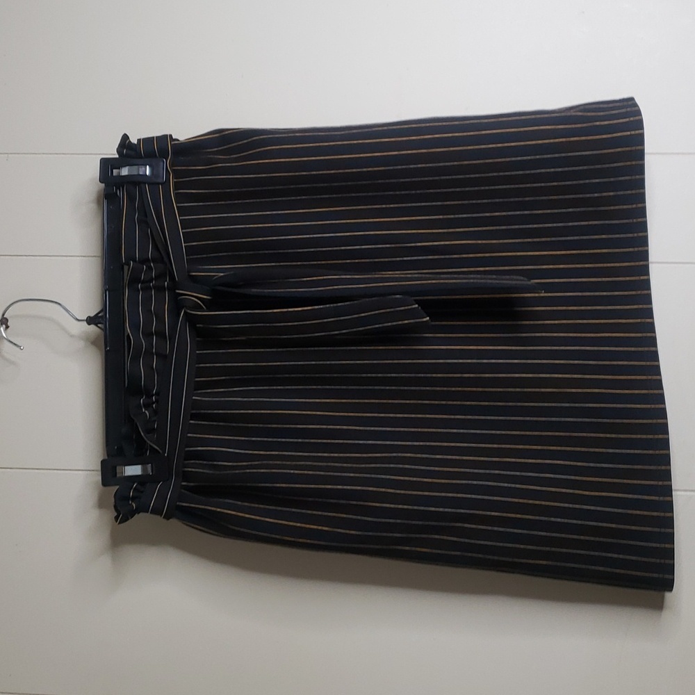 I❤Pinc Black Stripe Front Tie Mini Skirt